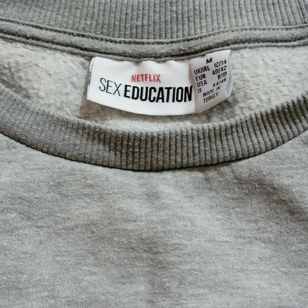 Sweatshirt - Picture 5 of 6